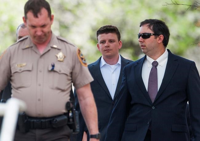 Ex-officer gets 14 years for killing unarmed black man | iNFOnews.ca