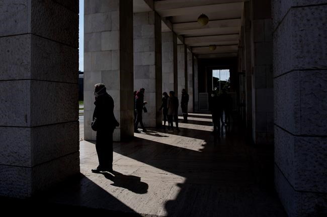 Italy records smaller increase in virus cases for 2nd day | iNFOnews.ca