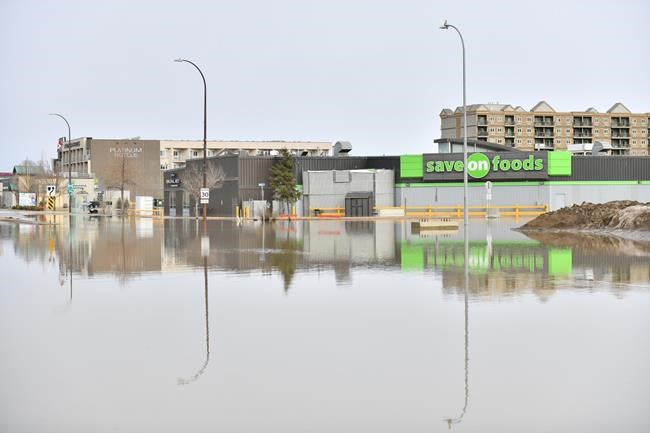 Flooding in Fort McMurray leads to request for military assistance from Ottawa | iNFOnews.ca