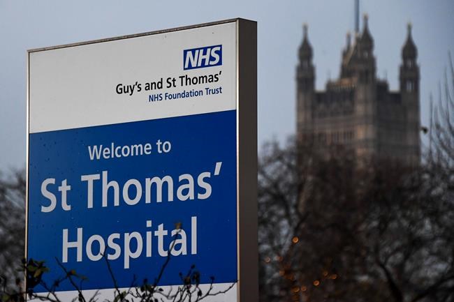 British hospitals scramble for space as virus cases soar | iNFOnews.ca