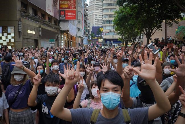 UK to open citizenship path to Hong Kongers from January | iNFOnews.ca CP662267324