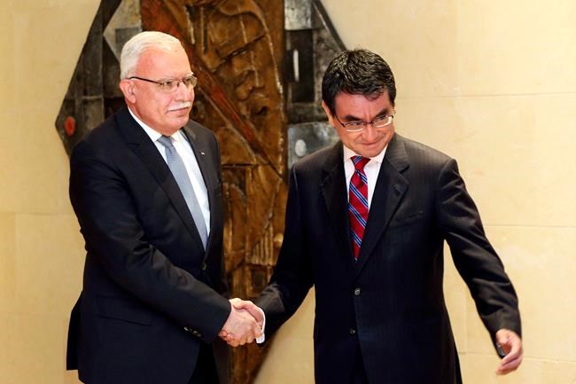 Japan PM Abe arrives in UAE on Middle East trip | iNFOnews.ca