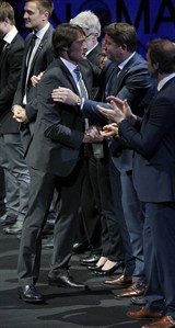 Teemu Forever: Anaheim Ducks retire Selanne's No. 8 jersey in emotional pregame ceremony | iNFOnews.ca Teemu Forever: Anaheim Ducks retire Selanne's No. 8 jersey in emotional pregame ceremony | iNFOnews.ca