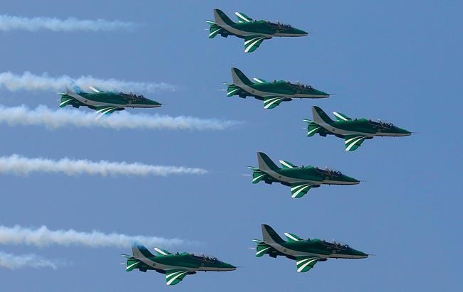 With gun salutes, Pakistan marks 70 years of independence | iNFOnews.ca With gun salutes, Pakistan marks 70 years of independence | iNFOnews.ca