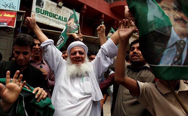 Pakistan's prime minister resigns after high court ruling | iNFOnews.ca