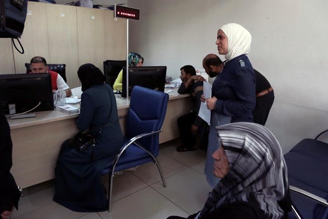 EU: 850,000 refugees in Turkey benefit from cash assistance | iNFOnews.ca