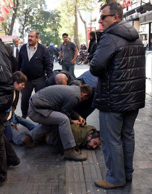 The Latest: US condemns Turkey's detention of lawmakers | iNFOnews.ca