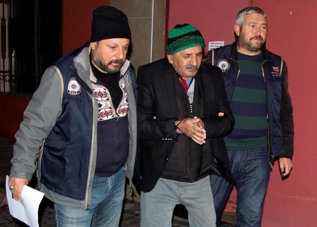 Turkey detains 5 IS suspects planning New Year attacks | iNFOnews.ca