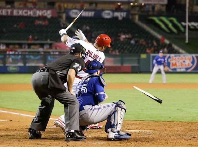 Donaldson, Martin lead Blue Jays past Angels, 7-2 | iNFOnews.ca