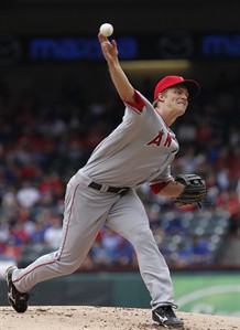 Wild-card hopeful Angels use 9th-inning rally for 5-4 win at AL West-leading Rangers | iNFOnews.ca Wild-card hopeful Angels use 9th-inning rally for 5-4 win at AL West-leading Rangers | iNFOnews.ca