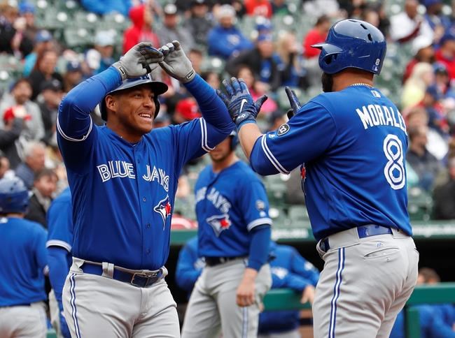 Blue Jays homer twice off Hamels in 1st, beat Rangers 7-4 | iNFOnews.ca