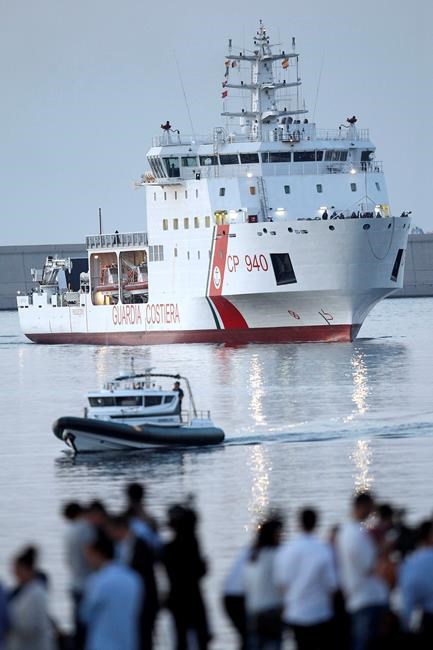 EU seeks to screen migrants in Africa, stop boat crossings | iNFOnews.ca