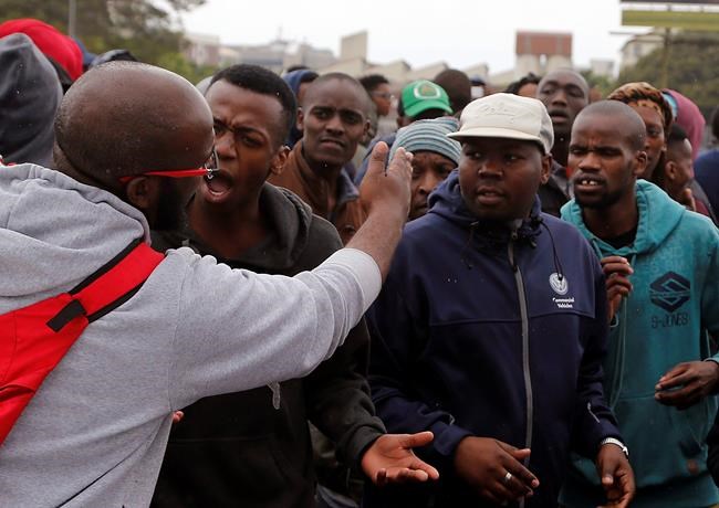 Car hits, kills South African student leader during protest | iNFOnews.ca