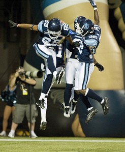 Ray's three TD passes rallies Argos past injury-plagued Blue Bombers 25-22 | iNFOnews.ca Ray's three TD passes rallies Argos past injury-plagued Blue Bombers 25-22 | iNFOnews.ca