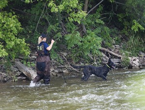 Police are back at a park in Mississauga, Ont., where body parts have been found | iNFOnews.ca CP19825204