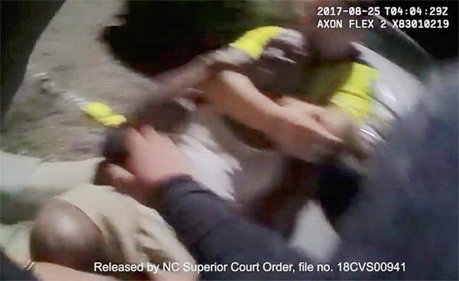 New video shows aftermath of North Carolina police beating | iNFOnews.ca