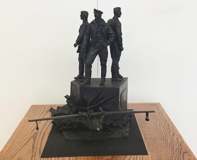 Man on quest for WWII monument will march in Russian parade | iNFOnews.ca