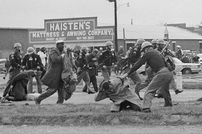 Renaming Alabama bridge for John Lewis opposed in Selma | iNFOnews.ca