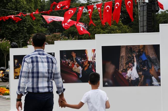 How Turkey's failed coup unfolded, hour by hour | iNFOnews.ca