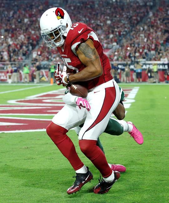 Johnson, Cardinals roll past listless Jets 28-3 | iNFOnews.ca