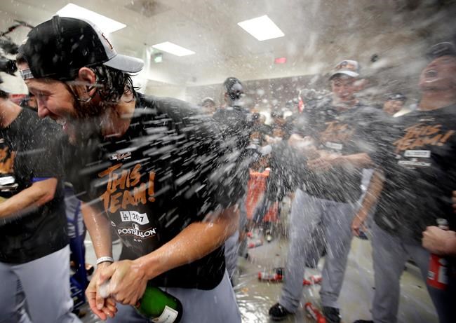 Bellinger, Dodgers beat D-backs 3-1 to return to NLCS | iNFOnews.ca