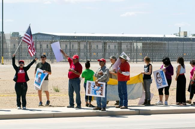 The Latest: Immigrant advocates want private contracts gone | iNFOnews.ca