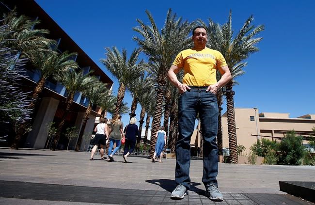 Arizona 'Dreamers' struggle after losing cheaper tuition | iNFOnews.ca