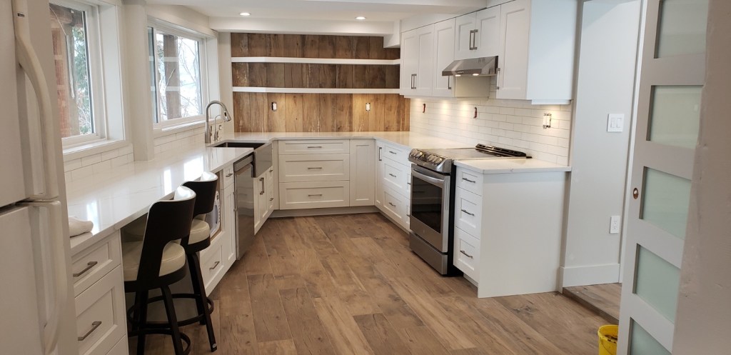 Flooring & Tile 101: A Guide to Picking the Perfect Materials for Your Space | iNFOnews.ca Flooring & Tile 101: A Guide to Picking the Perfect Materials for Your Space | iNFOnews.ca