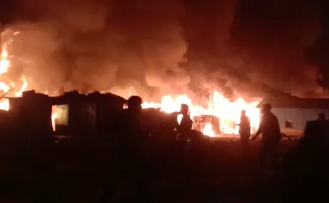 Fire destroys hundreds of homes in Rohingya refugee camp | iNFOnews.ca
