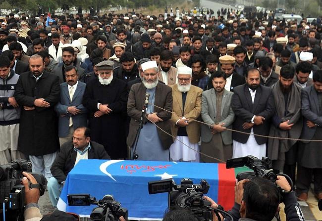 Authorities close Pakistani university after student killed | iNFOnews.ca Authorities close Pakistani university after student killed | iNFOnews.ca