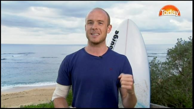 British doctor punches shark while surfing in Australia | iNFOnews.ca