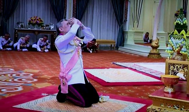 Crown prince formally becomes Thailand's new king | iNFOnews.ca