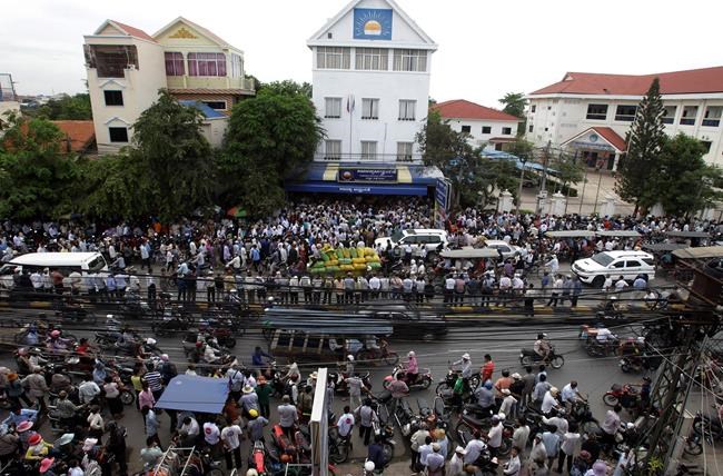 Cambodian court orders seizure of former opposition HQ | iNFOnews.ca Cambodian court orders seizure of former opposition HQ | iNFOnews.ca