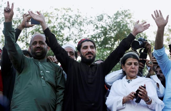 Pakistan arrests human rights leader who criticized army | iNFOnews.ca Pakistan arrests human rights leader who criticized army | iNFOnews.ca