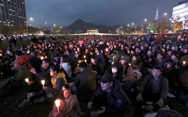 Counting 1 million crowds at anti-president rally in Seoul | iNFOnews.ca