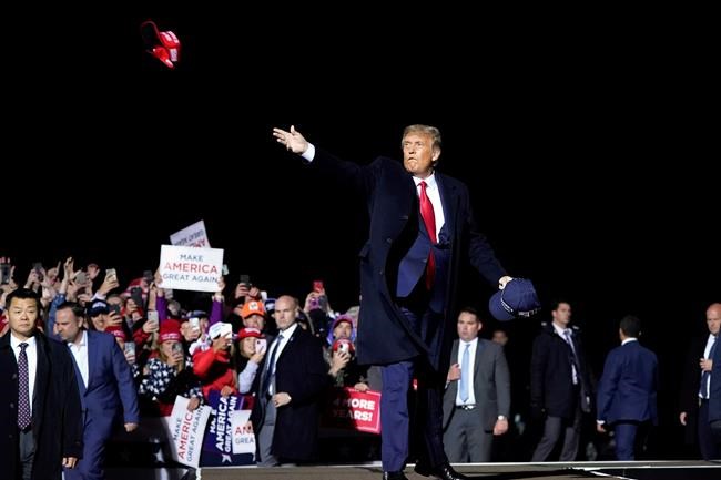 Trump's age, health woes raise his risk for COVID-19 illness | iNFOnews.ca