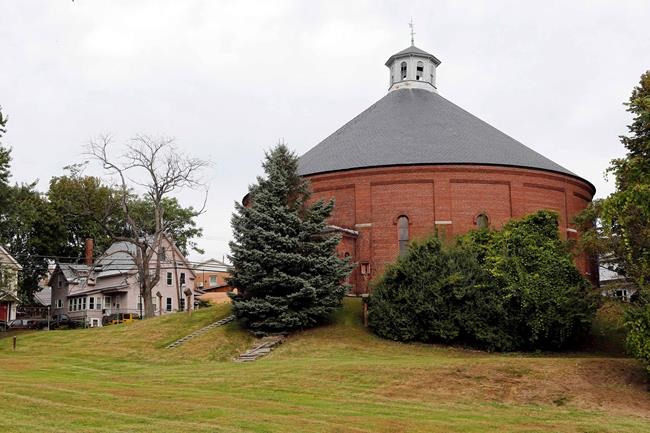 130-year-old gasholder building on national historic list | iNFOnews.ca