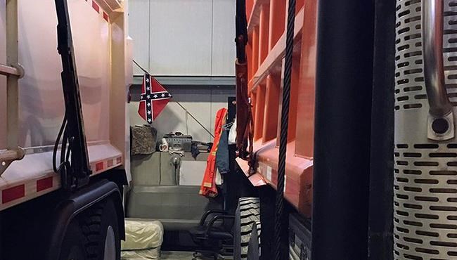 Confederate flag removed from Rhode Island agency's garage | iNFOnews.ca