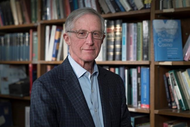 2 Americans win econ Nobel for work on climate and growth | iNFOnews.ca