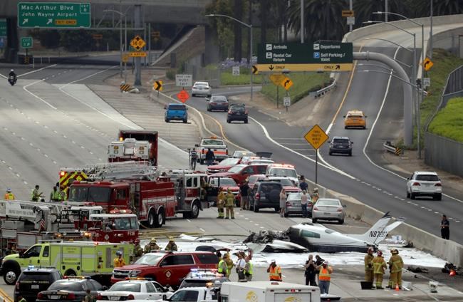 Pilot says 'Hey, we got a mayday!,' then crashes on freeway | iNFOnews.ca Pilot says 'Hey, we got a mayday!,' then crashes on freeway | iNFOnews.ca