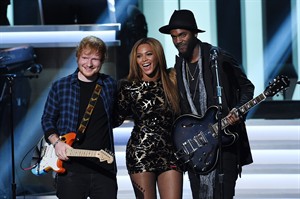 Isn't he lovely: Beyonce, Lady Gaga, Annie Lennox, Pharrell honour Stevie Wonder | iNFOnews.ca CP31851048
