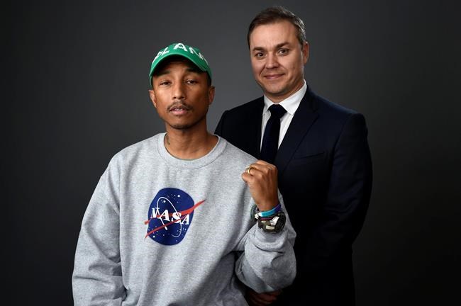 Academy president introduces politics at Oscar luncheon | iNFOnews.ca