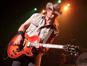 Coeur d'Alene Tribe cancels Ted Nugent concert over 'racist" remarks | iNFOnews.ca CP29215690