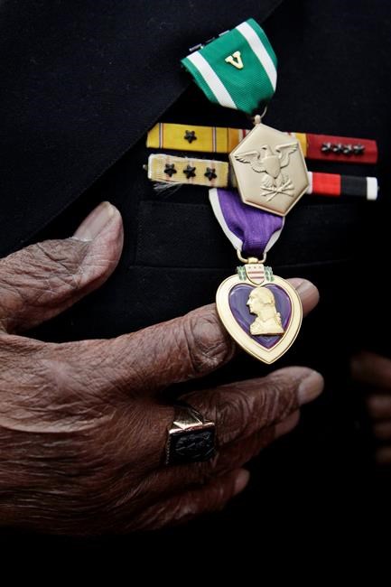 Carl Clark, WWII hero recognized 6 decades later, dies | iNFOnews.ca