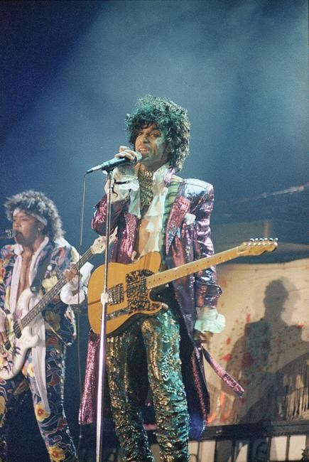 Prince's old band plans to reunite for 'some shows' | iNFOnews.ca