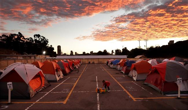 Tents considered blessing for homeless in San Diego | iNFOnews.ca Tents considered blessing for homeless in San Diego | iNFOnews.ca