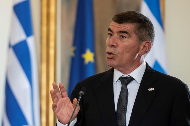 Israeli foreign minister joins exodus from centrist party | iNFOnews.ca