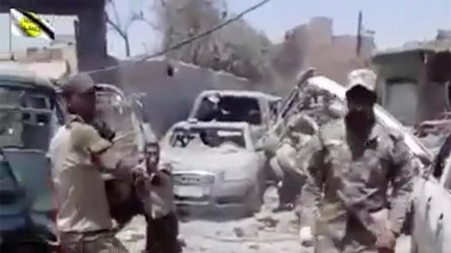 Videos appear to show Iraqi troops killing Mosul detainees | iNFOnews.ca