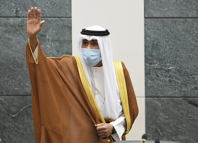 Kuwait says its ruling emir flies to US for medical checks | iNFOnews.ca