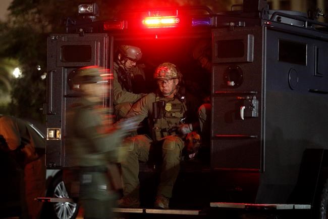 MS-13 gang targeted in pre-dawn sweep across Los Angeles | iNFOnews.ca MS-13 gang targeted in pre-dawn sweep across Los Angeles | iNFOnews.ca